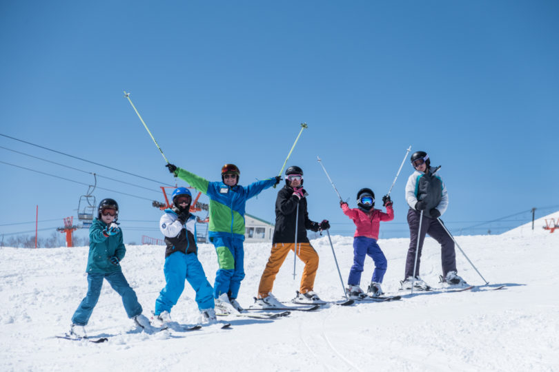  26.02.2022. ZAPRASZAMY NA KOLEJNE ZAJĘCIA SZKÓŁKI NARCIARSKO - SNOWBOARDOWEJ!