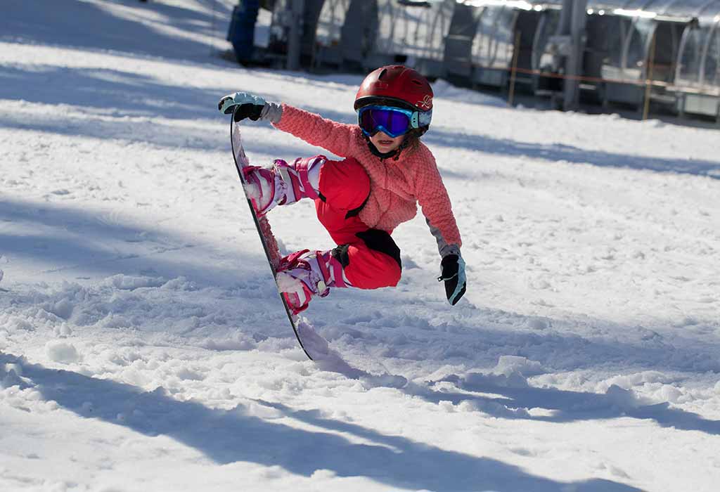  23.12.2023. ZAPRASZAMY NA KOLEJNE ZAJĘCIA WEEKENDOWEJ SZKÓŁKI NARCIARSKO - SNOWBOARDOWEJ!