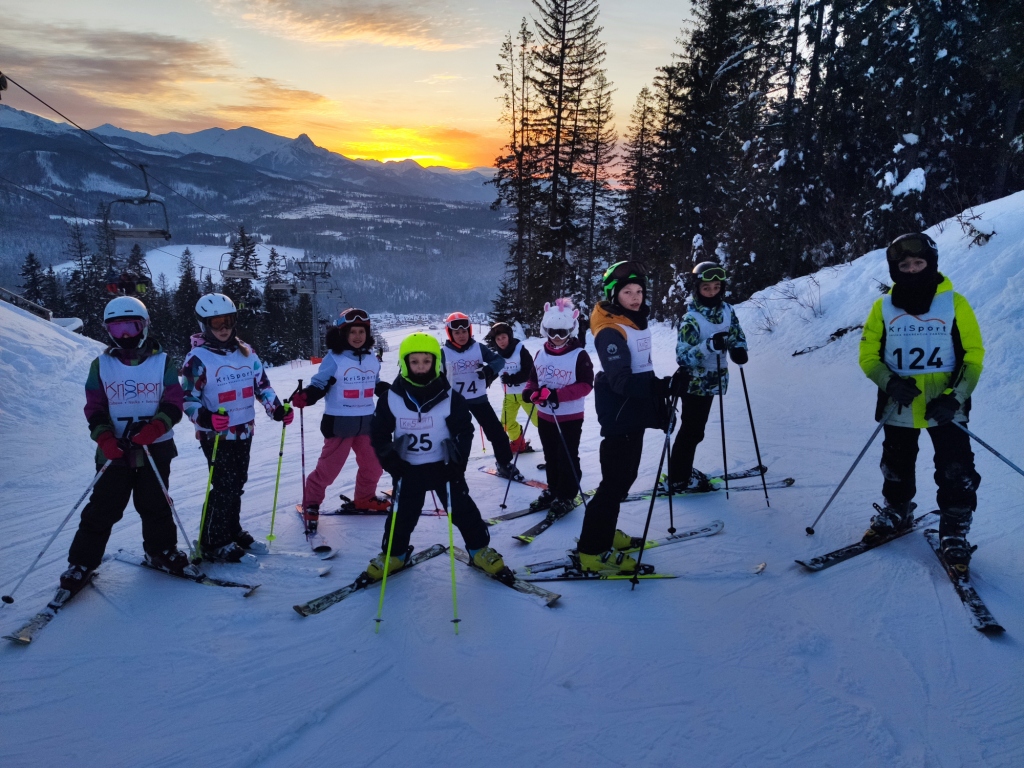  06.01.2024. ZAPRASZAMY NA KOLEJNE ZAJĘCIA WEEKENDOWEJ SZKÓŁKI NARCIARSKO - SNOWBOARDOWEJ!